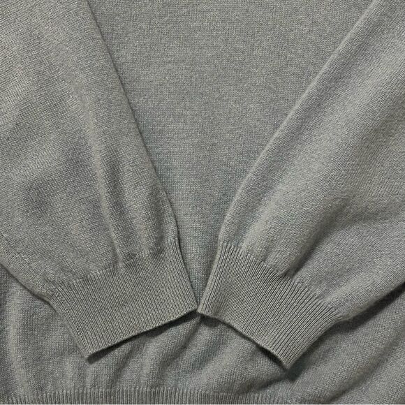 Folio New York Mens 100% Cashmere Sweater M Baby Blue V-Neck Quiet Luxury Preppy - Picture 5 of 6